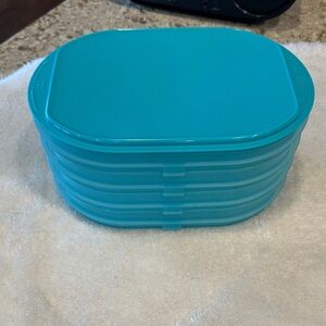 Tupperware burger stacker containers